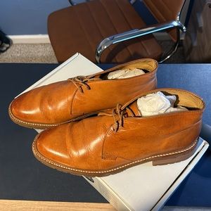 Frye James Chukka Size 11 in box